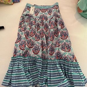 Women’s size 10 NWT Cara Cara floral print maxi skirt.